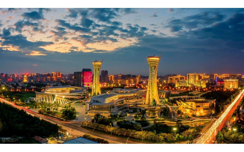 山東原實科技，煥彩濰坊樓體夜景亮化工程